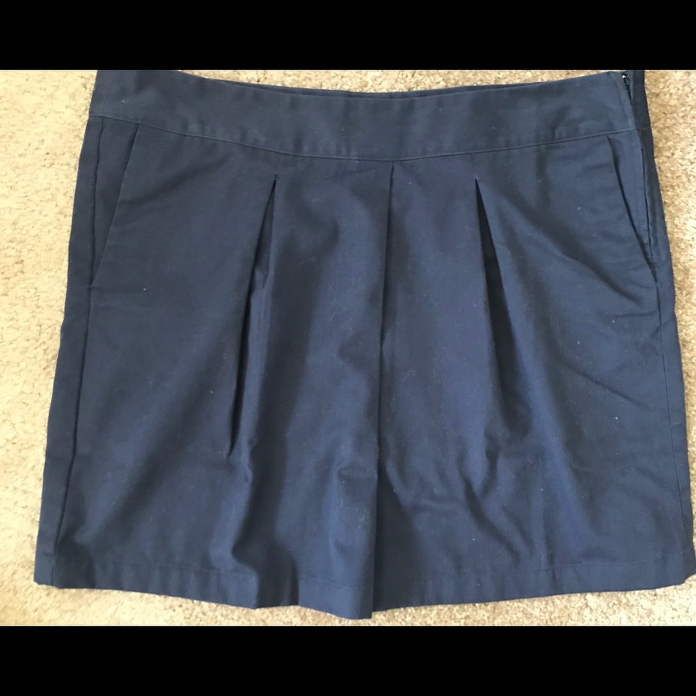 Pleated skirt